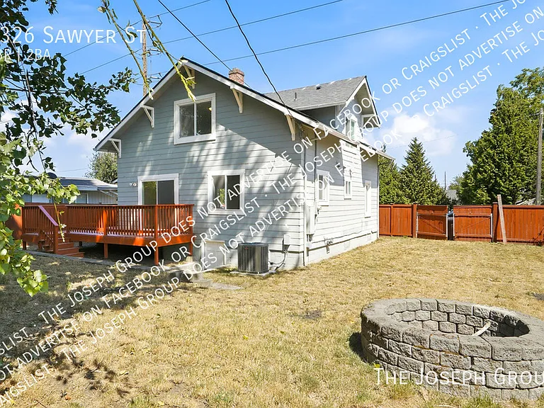 3326 Sawyer St — Photo 19