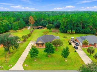 9915 Nichols Lake Rd, Milton, FL 32583