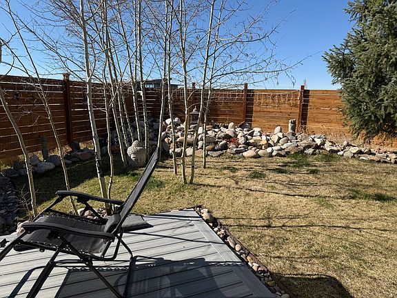 4th image of 2541 Blackjack Pl