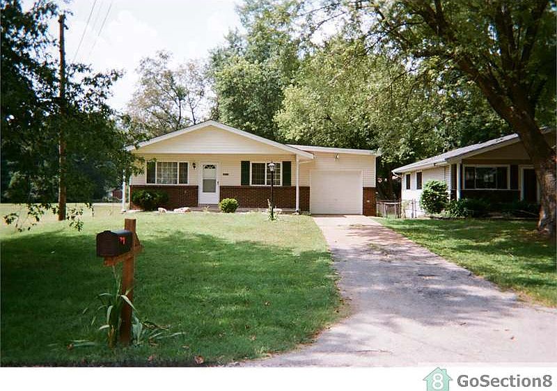 1st image of 12115 Madrid Ave