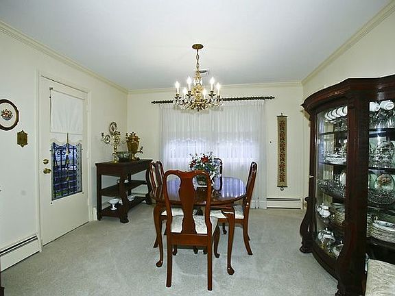 2nd image of 5106 Williamsburg Blvd