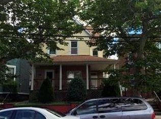 94 Gordon St, Perth Amboy, NJ 08861