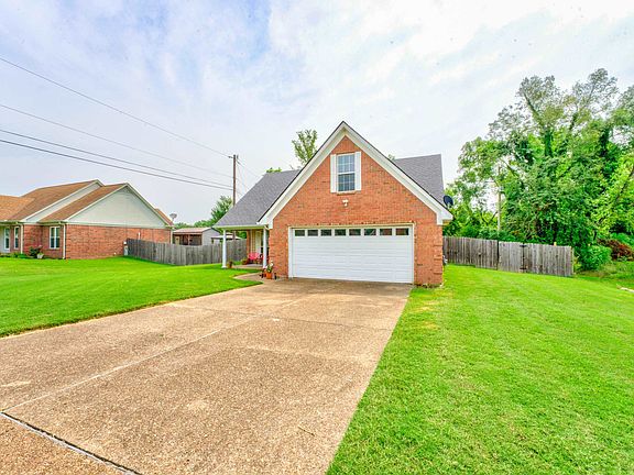 2nd image of 6886 Cades Brook Dr