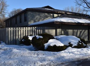 2412 Unity Ave N, Golden Valley, MN 55422