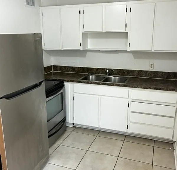 1606 King St #13 — Photo 6