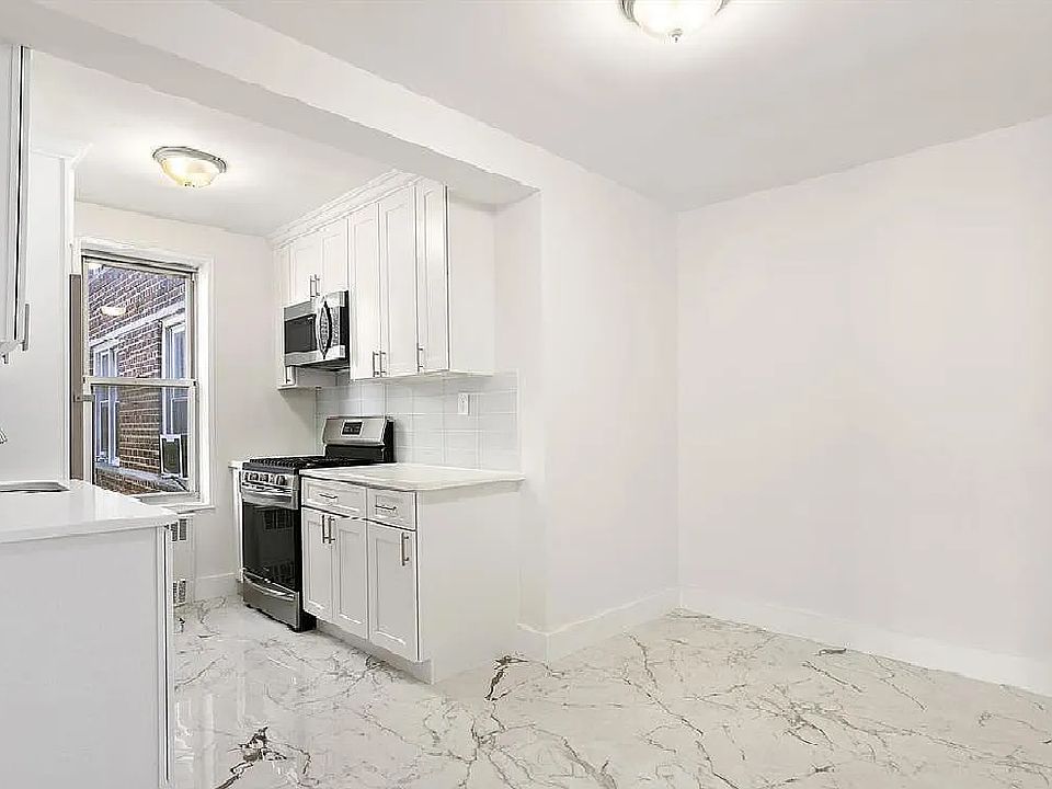 1st image of 3160 Nostrand Ave #5V