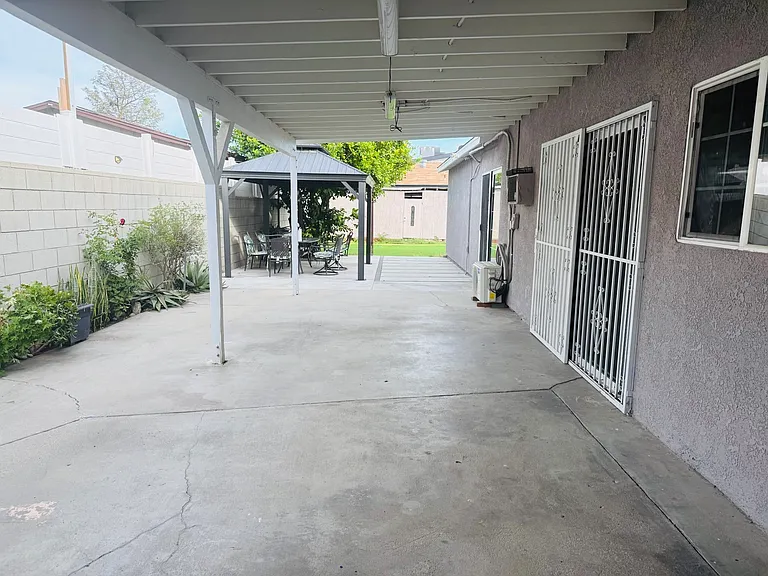13032 Glamis St #D — Photo 6