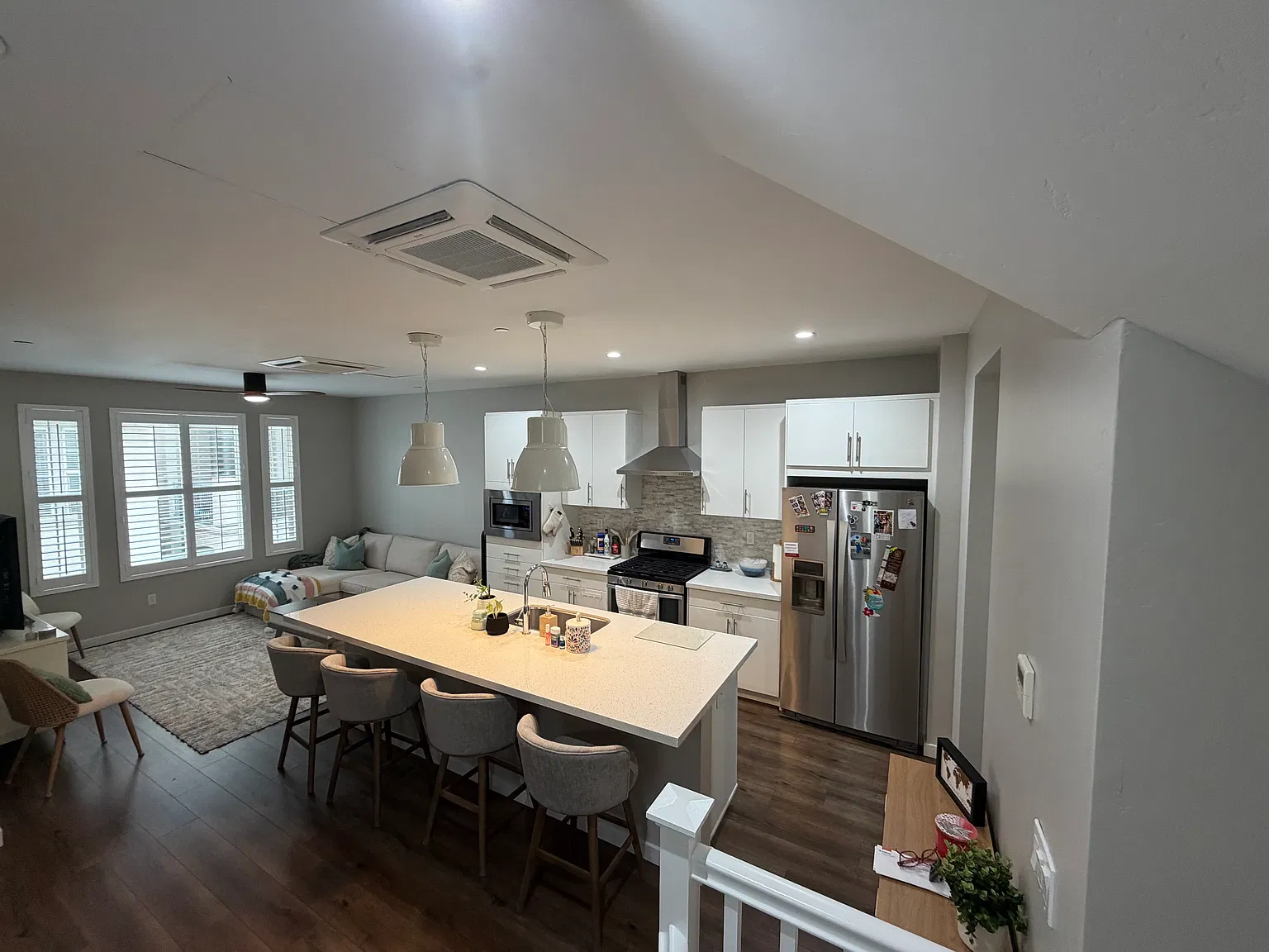 2 bed, 1451 sqft, $3,400 — Photo 4