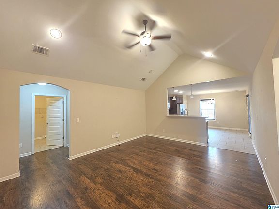 5th image of 6225 Mimosa Gardens Cir