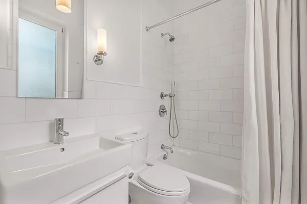 Rented by Sotheby's International Realty | media 26