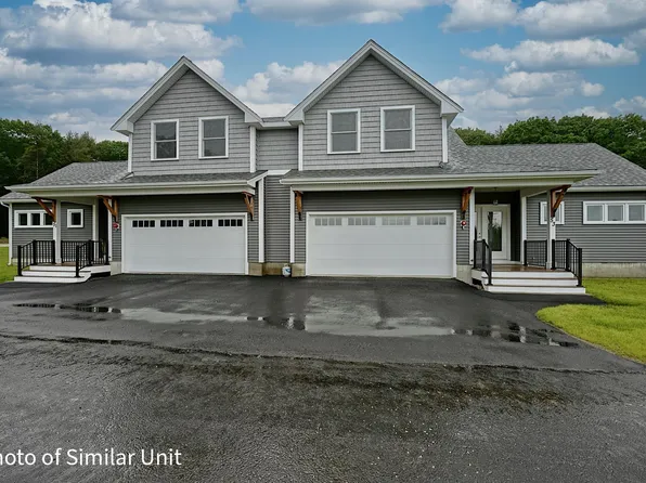 30 Kasnet Drive, Rye, NH 03870