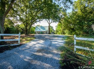 1002 Wesley Chapel Rd, Lexington, GA 30648