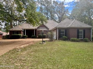 316 Southhaven Dr, Jackson, MS 39272