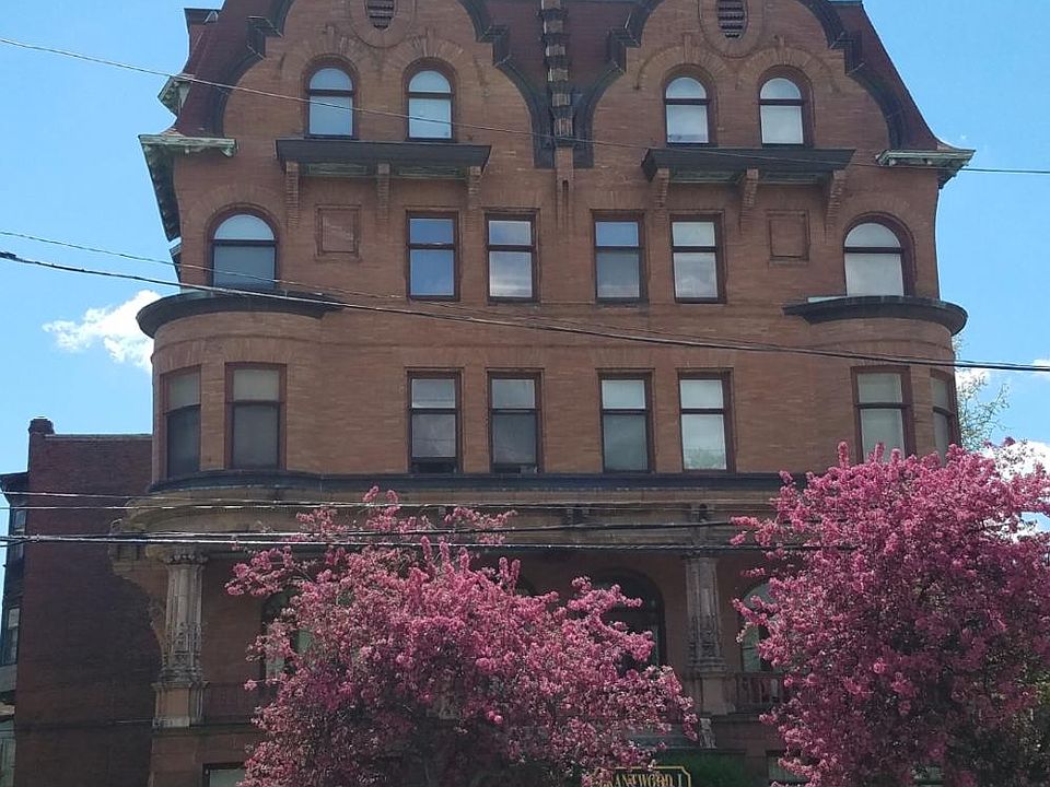 1st image of 4150 Parkside Ave #102
