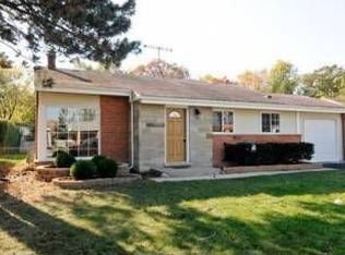 1030 Longaker Rd, Northbrook, IL 60062