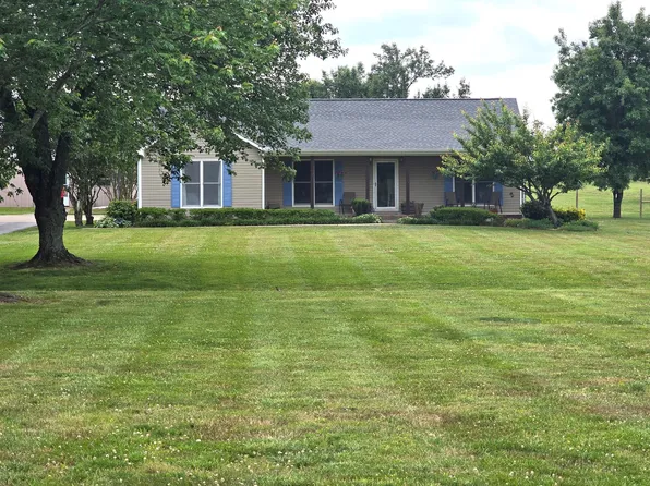 144 Monks Rd, Fayetteville, TN 37334