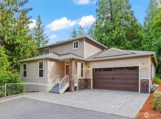 54 Grand View Ln, Bellingham, WA 98229