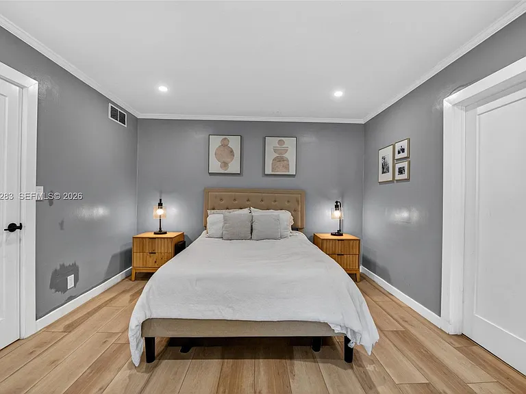 410 SW 55th Ave — Photo 26