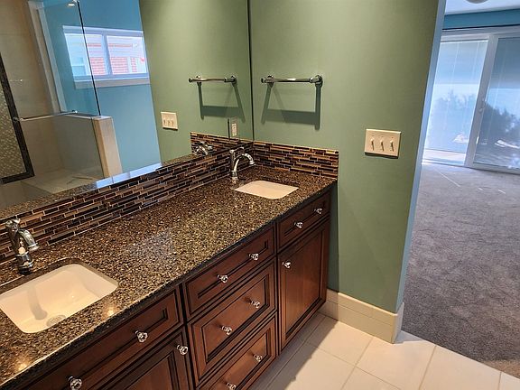 4th image of 417 William Avenue