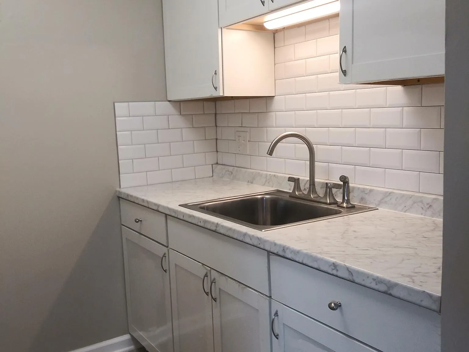 2 bed, 765 sqft, $1,000 — Photo 4