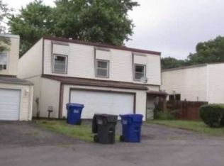 6 Heather Sq, Middletown, CT 06457