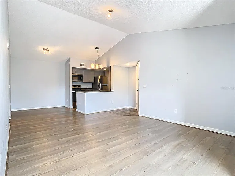 5144 Conroy Rd #35 — Photo 13