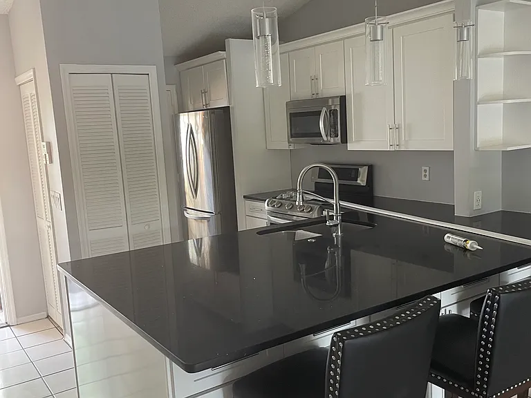 72 Silver Park Cir — Photo 5