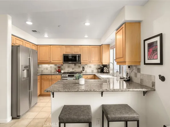 583 N Pageant Dr Unit B, Orange, CA 92869