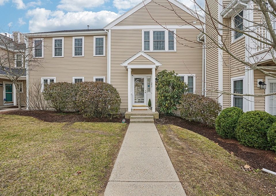 1st image of 257 Allerton Commons Ln #257