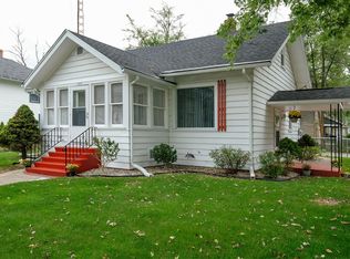 1002 Lay Blvd, Kalamazoo, MI 49001