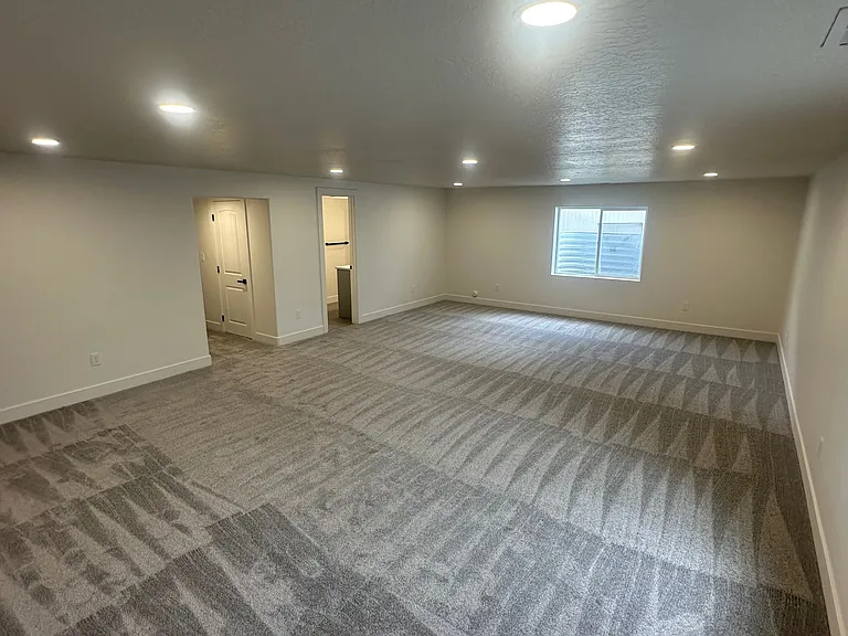 4433 W Mankato St — Photo 11