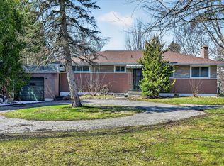 665 River Rd S, Peterborough, ON K9J1E6