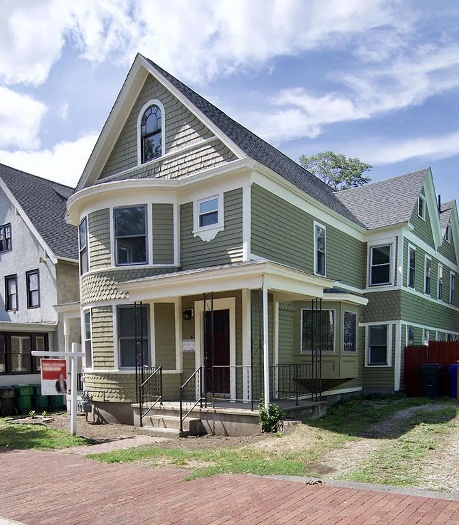 56 Mulberry St — Photo 2