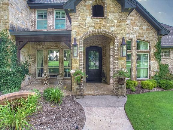 5th image of 109 Western Breeze Dr