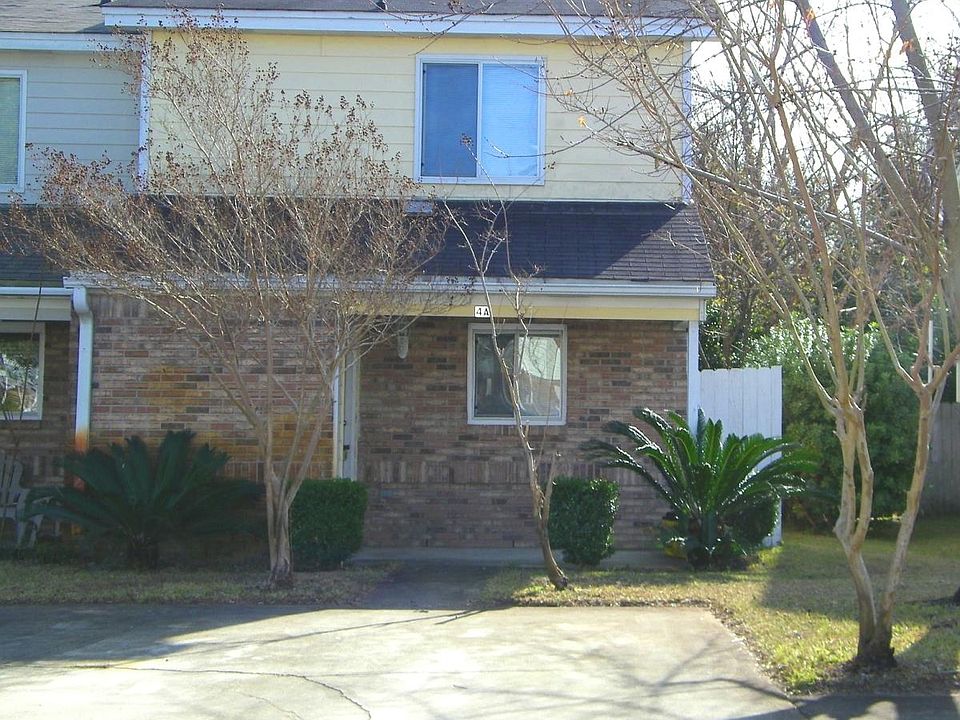 1st image of 4 Cinderella Ct NW #A