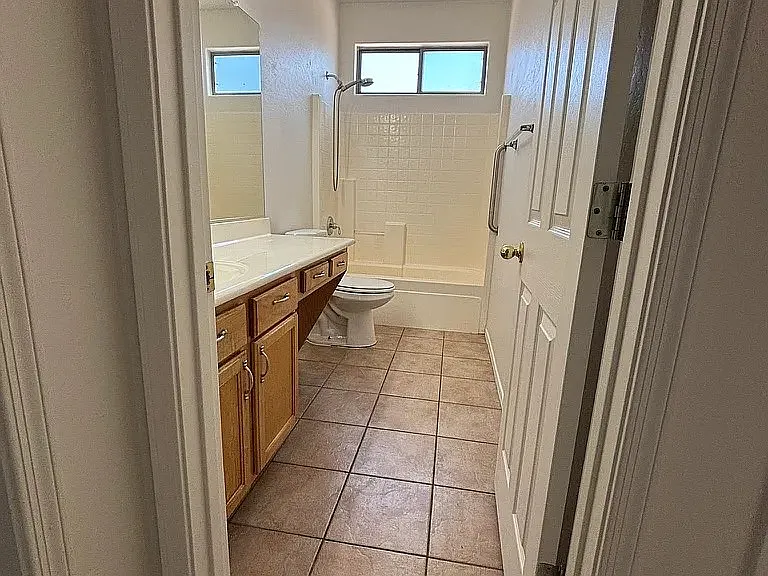2120 E Flintlock Way — Photo 33