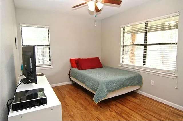 2107 Saratoga Dr — Photo 10