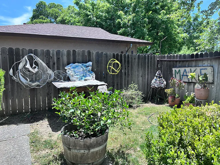1004 Arthur St — Photo 13