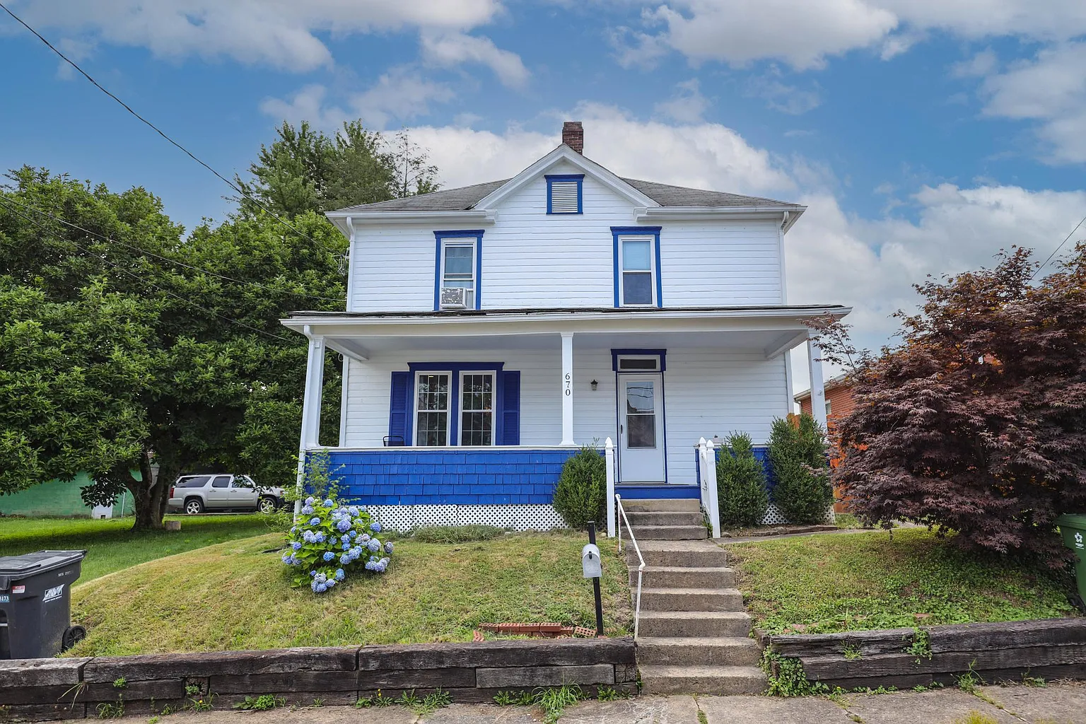 670 Jones Ave photo 1