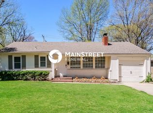 7724 Fontana St, Prairie Village, KS 66208