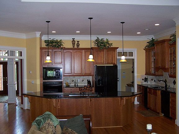 Entertaining Kitchen