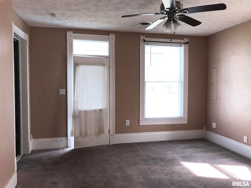 1515 Spruce St, Murphysboro, IL 62966 Zillow