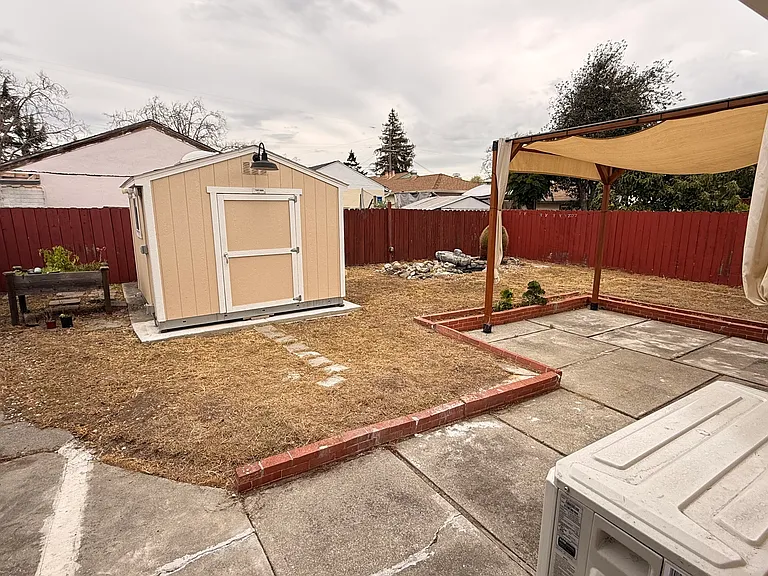 449 Hacienda Ave — Photo 15