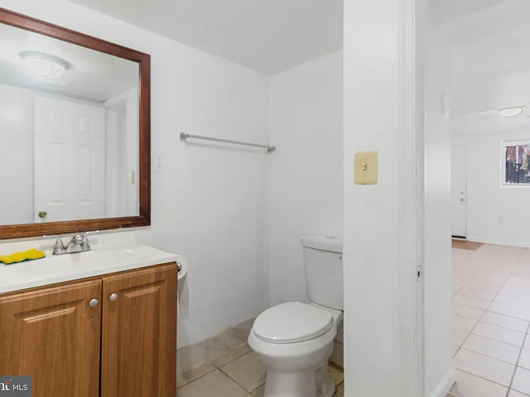 407 Lebaum St SE #4 — Photo 9