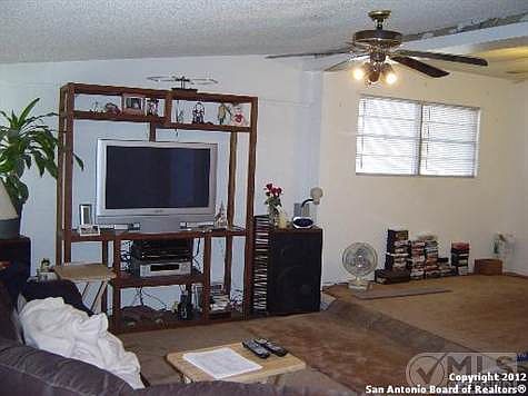 5th image of 206 Locknere Ln