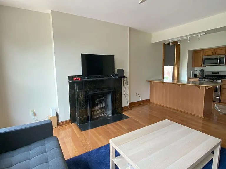 100 East North Ave — Photo 15