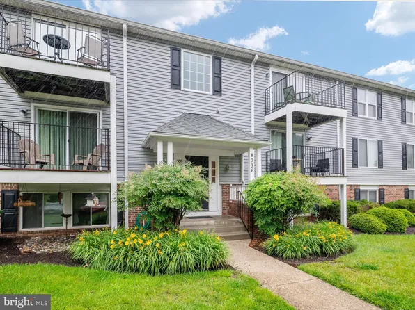 8036 Abbey Ct APT D, Pasadena, MD 21122