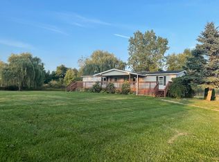 6108 Oliver Rd, Fostoria, MI 48435