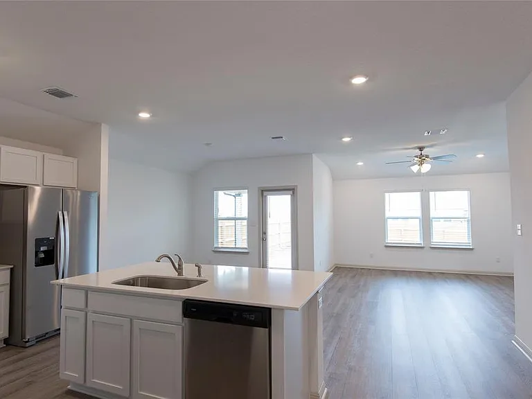 132 Fort Clark Springs Dr — Photo 12