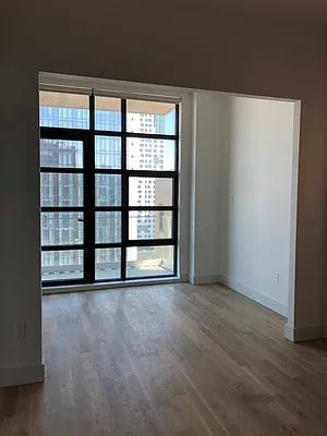 Rented by EXR | media 4